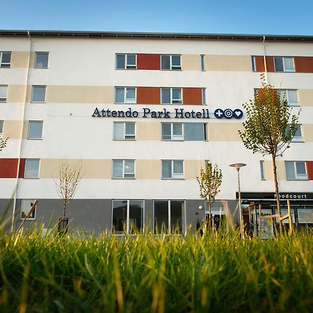 Attendo Park Hotell フッディンゲ エクステリア 写真
