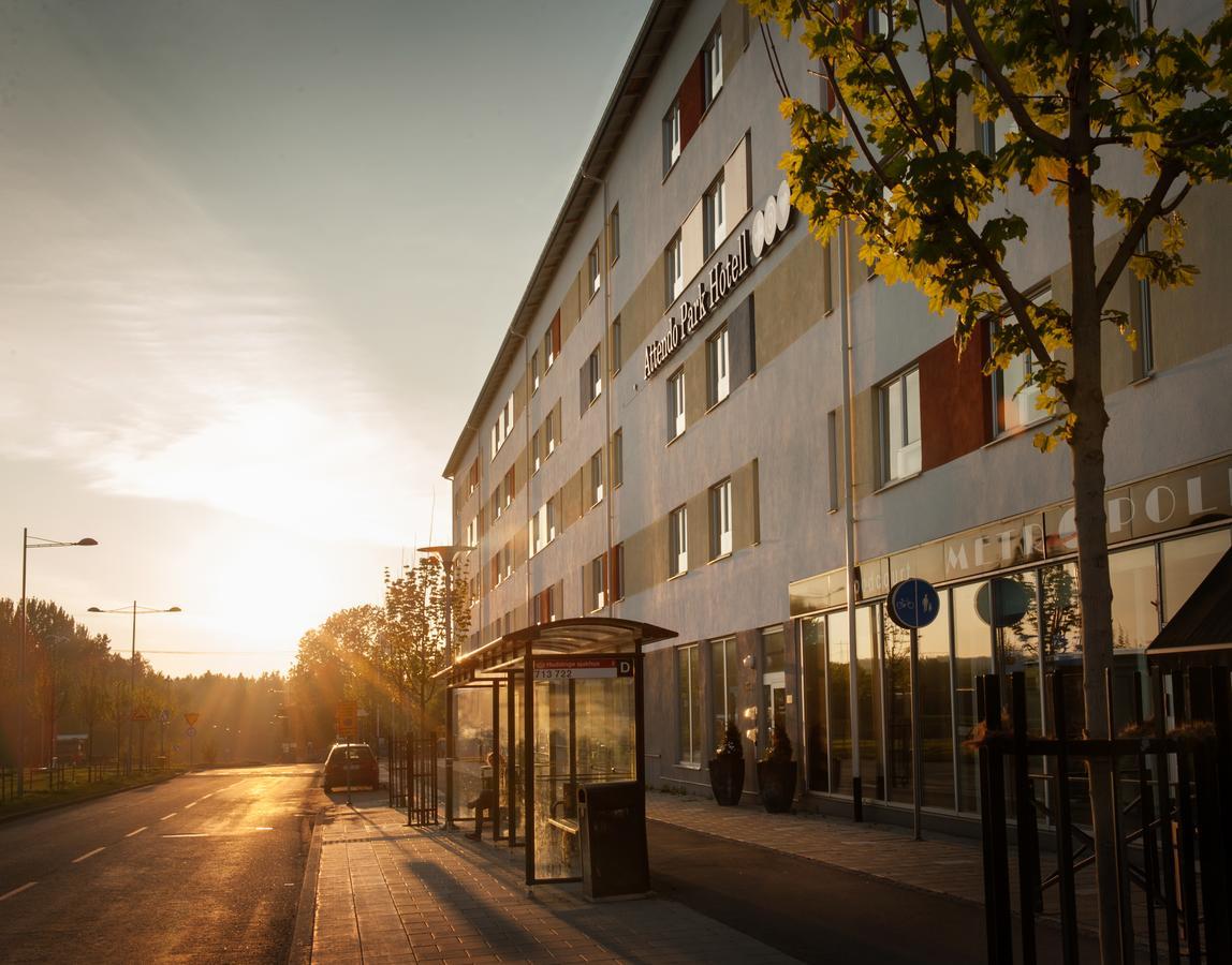 Attendo Park Hotell フッディンゲ エクステリア 写真