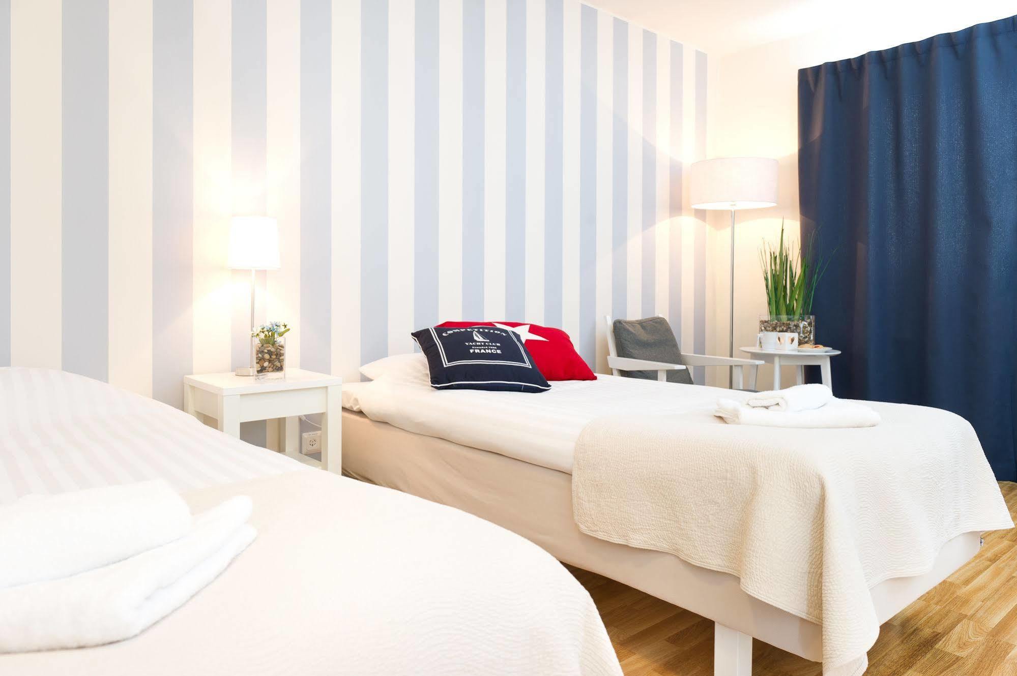 Attendo Park Hotell フッディンゲ エクステリア 写真